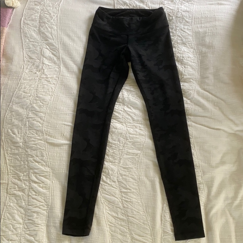 Black Camo Lululemon Leggings